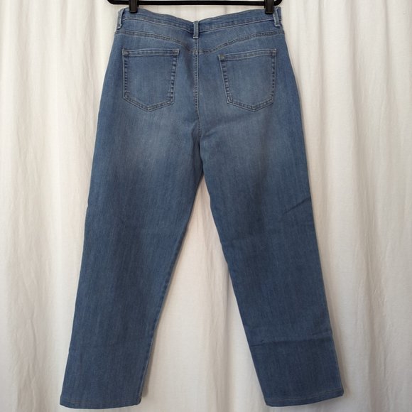 Gloria Vanderbilt Amanda Light Wash Denim Jeans Size 16 - Picture 9 of 13